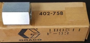 NIB GRACO 180511 NOZZLE 402-758, F-93 - Picture 1 of 3