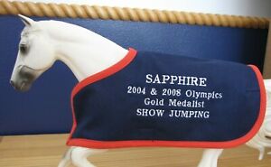 SZAFIR haftowany koc Breyer pokaz sweter skoczek koń CM Olimpiada 