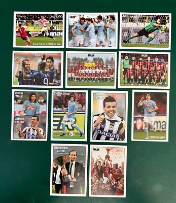 SET DI 12 FIGURINE CALCIATORI PANINI IL FILM CAMPIONATO 2010-11  V1-V 12 NUOVE - Immagine 1 di 2