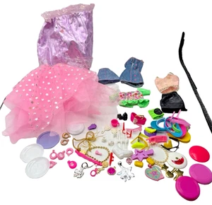 Verschiedene Konvolut Vintage Barbie Kleidung und Zubehör - Bild 1 von 24