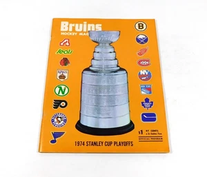 1973-74 Toronto Maple Leafs at Boston Briuns NHL Hockey Playoff Program 4-10-74 - Picture 1 of 2