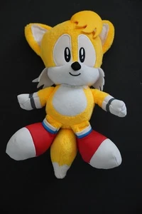 SONIC THE HEDGEHOG TAILS 9" PLUSH - Picture 1 of 3