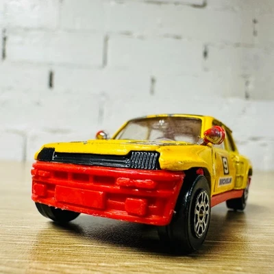 Corgi Junior 1:64 Renault 5 Turbo Yellow Red 9 Black ELF Rally Car - Image 1 of 4