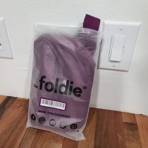 NEW The Foldie N-Crossbody Bag-Fuchsia Rifd Technology - Picture 1 of 16