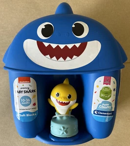 Cubo Clemmy Clementoni Soft Shark para bebés y niños pequeños, edades 10 meses+ - Imagen 1 de 7