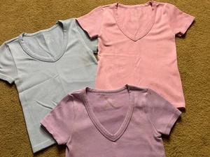 Bundle Lot 3 Piece Slim Fit Nylon Ribbed V-Neck Cap Sleeve T Shirts S - Pastels - Picture 1 of 8