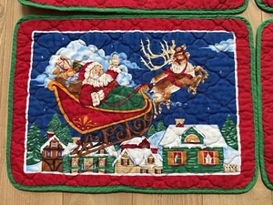 Juego de 8 Colchonetas Acolchadas Navidad De Colección Reversibles Papá Noel y Reno - Imagen 1 de 5