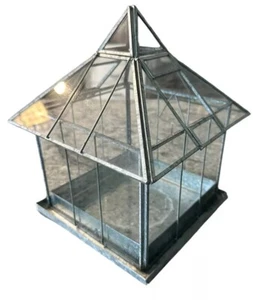 Vintage Tabletop Metal & Glass Greenhouse (Or Fairy Garden) Excellent Condition - Picture 1 of 9