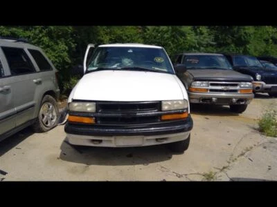 Wiper Transmission Fits 95-05 BLAZER S10/JIMMY S15 1040536 - Image 1 of 4