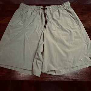 Nike Laufshorts Herren Khaki Größe L Taschen Dri-Fit Neu ohne Etikett Gummibund - Bild 1 von 12