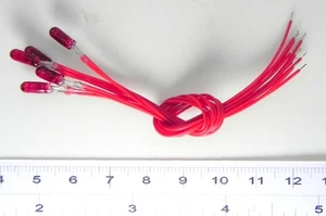 Ampoule - rouge 12 volts - 65 ma 3 mm type grain de blé - lot de 5 Ampoule - Picture 1 of 3