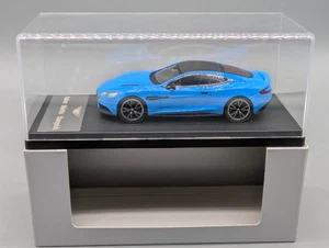 Maquetas de coches 1:43 OEM Aston Martin Vanquish Airfield Blue con embalaje original - Imagen 1 de 14