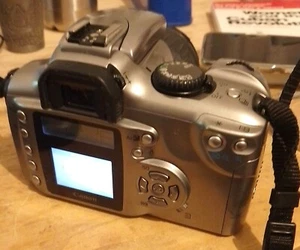 Canon EOS 300 D Digital DS6041 Camera & Canon Ultrasonic 55 - 200 Zoom Lens - Picture 1 of 6