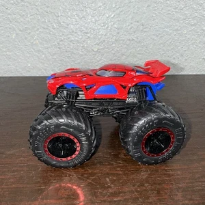 Hot Wheels Monster Trucks Marvel Spider Man Monster Truck 1:64 Scale Spider-Man - Picture 1 of 5