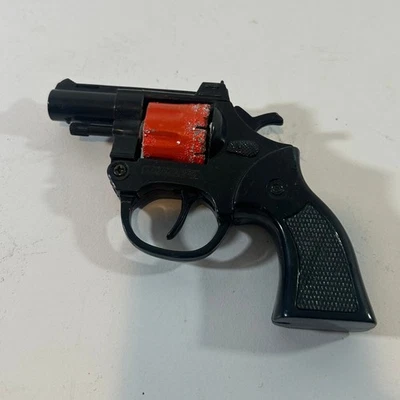 Tootsie Toy 12 Shot "Jackal" Ring Cap Gun 12 Shot Vintage 60s/70s - Image 1 of 4