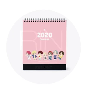 BTS Official MD CHARACTER 2020 CALENDAR 18 X 22.5cm + Tracking Code - Imagen 1 de 5