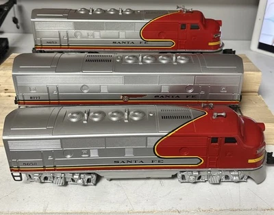 Lionel Santa Fe F3 ABA 8652 8653 8777 - Image 1 of 4