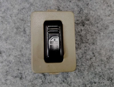 2000 2001 2002 CHEVY TAHOE SUBURBAN SILVERADO YUKON ЗАДНИЙ ВЫКЛЮЧАТЕЛЬ СТЕКЛОПОДЪЕМНИКА OEM - Изображение 1 из 4