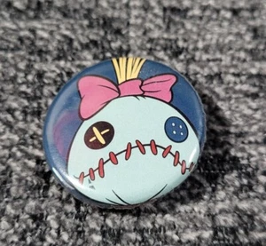 Pin de botón de lilo y puntada de Disney - Imagen 1 de 3
