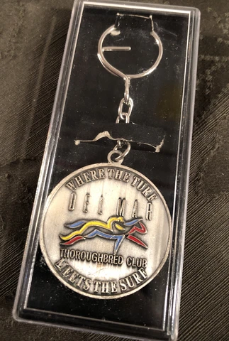 New Del Mar Thoroughbred Keychain Medallion Silver Where the Turf Meets the Surf Cover