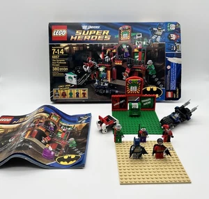 LEGO DC Comics Super Heroes: The Dynamic Duo Funhouse Escape (6857) FIGS ONLY - Picture 1 of 14