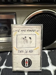 LOVE AND ROCKETS - EARTH SUN MOON - Cassette - used - 1987 Beggars Banquet - Imagen 1 de 1