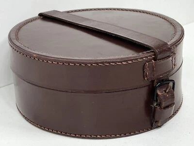 Fantástica caja de baratijas de cuello de viaje círculo de cuero marrón vintage Foto 1 de 4