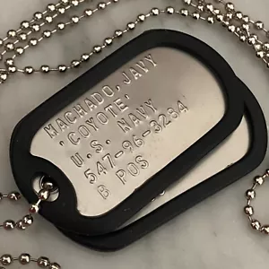 Set Piastrine Militari COYOTE Javy Machado - Cosplay Dog Tags Top Gun - Foto 1 di 7