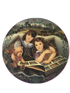 Plato coleccionable Bradford Exchange Kindred Moments Sisters 1995 - Imagen 1 de 12