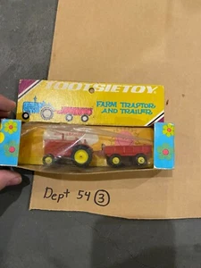 VINTAGE Tootsietoy 1451 Farm Tractor and Trailer New IN Box - Picture 1 of 5