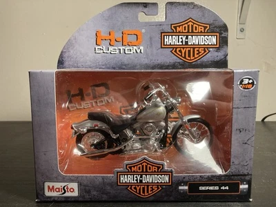 Harley Davidson Maisto 1984 FXST Softail Serie 44 Moto 1:18 Die-cast Foto 1 de 3