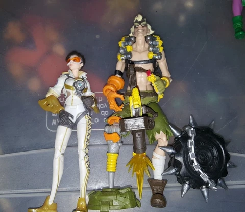 Hasbro Overwatch Ultimates Series Tracer and Junkrat 6"  Action Figure lot Cover