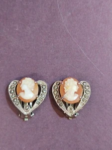 PEQUEÑOS PENDIENTES CON CLIP DE CORAZÓN DE COLECCIÓN CON MARCASITA - Imagen 1 de 7