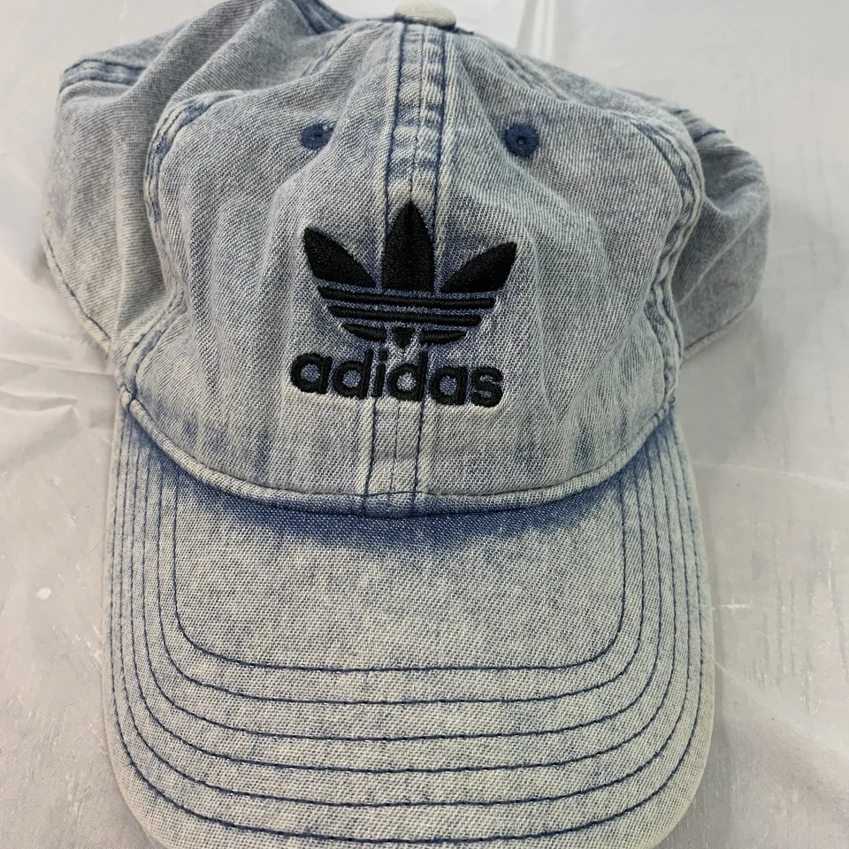 Gorra Adidas Gorra Correa Trasera Talla Única Azul Denim Look Algodón Bordado Foto 1 de 4