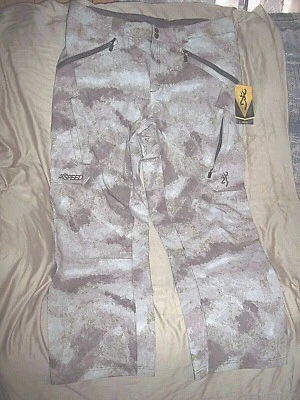 Mens XL Camo Pants 40 x 32 Hells Canyon Hunting Pants Non Insulated Pants $190 - Image 1 of 4