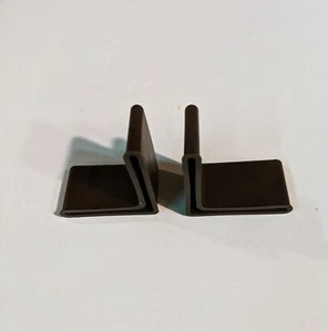 Protectores de gas de plástico con marco de cama 1-1/2 x 1-1/2 (un juego de 2) - Imagen 1 de 2
