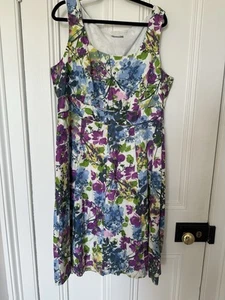 Beautiful Ex-Boden Linen Floral Dress Fully Lined Size 20L - Picture 1 of 5