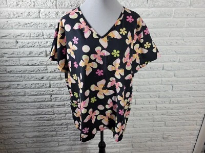Blusa Médica Unisex SB 2x Plus Manga Corta Mariposas Bolsillo Negro Floral Algodón Foto 1 de 4