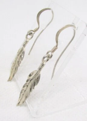 PENDIENTES GANCHO PLATA ESTERLINA 925 PLUMA ÚNICA 6x40MM ~ 1.5G Foto 1 de 2