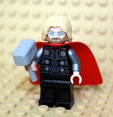 LEGO ® MARVEL SUPER HEROES FIGUR THOR MIT UMHANG & MJÖLNIR NEU & UNBENUTZT SH804 - Bild 1 von 3