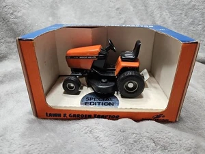 1/16 Agco Allis 1616H Riding Lawn Mower Garden Tractor HC-0148 - Picture 1 of 9