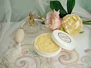 ORGANIC HANDMADE HAIR POMADE WAX WITH SANDALWOOD ESSENTIAL OIL 150 ml - Picture 1 of 7