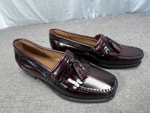 NEU ungetragen Bass Weejun Kirschrot Kiltie/Quaste Halbschuhe USA 8 1/2 D - Bild 1 von 9
