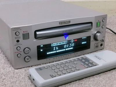 TEAC RW-02 CD recorder with Remote control Rare Tested and working fine good F/S - Image 1 of 3