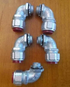 5 LOT AFC L950 1/2" 90 DEG LIQUIDTIGHT MALLEABLE  CONNECTORS FREE US SHIPPING - Picture 1 of 1