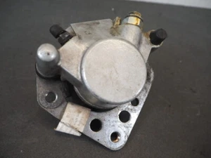 CALIPER, FR BRAKE LH KAWASAKI VN800 A Vulcan 96 43041-1487-GN 17026 - Imagen 1 de 6