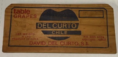 TABLE GRAPES DEL CURTO WOODEN CRATE END SIGN DAVID DEL CUTRO SA SANTIAGO CHILE - Image 1 of 4