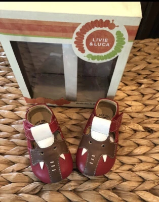 Livie и Luca красный слон 6-12mo новый - Изображение 1 из 4