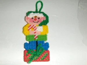 NUOVA tela plastica completa ornamento elfo 3 1/2" - Foto 1 di 1