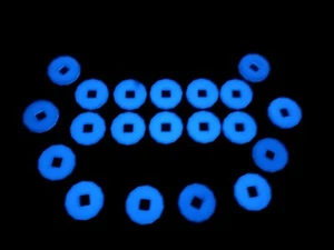 Set of 5 Shopping Trolley Fob Token Locker Glow in the Dark Coin Substitute £1 € - Picture 1 of 12